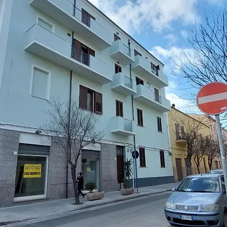 La Senyera Apartment *