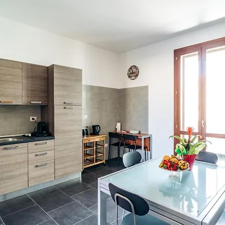 La Senyera Apartment *